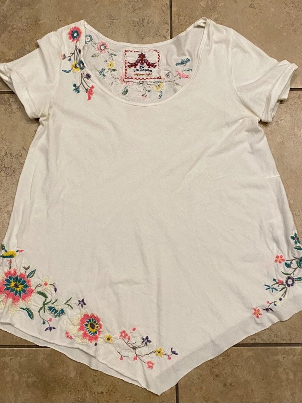 Johnny Was JW Los Angeles White Embroidered Floral Short Sleeve Top S Small - Picture 3 of 15